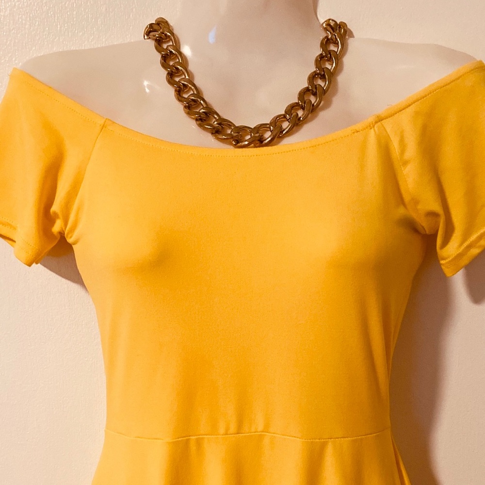 WOMANS  SUNDRESS